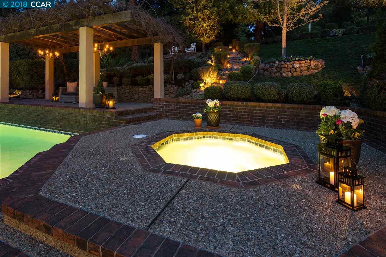 2389 Saddleback Dr, Danville, CA 94506
